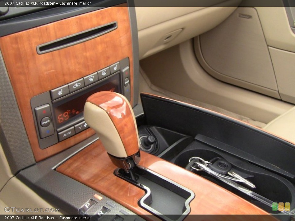 Cashmere Interior Transmission for the 2007 Cadillac XLR Roadster #51573727