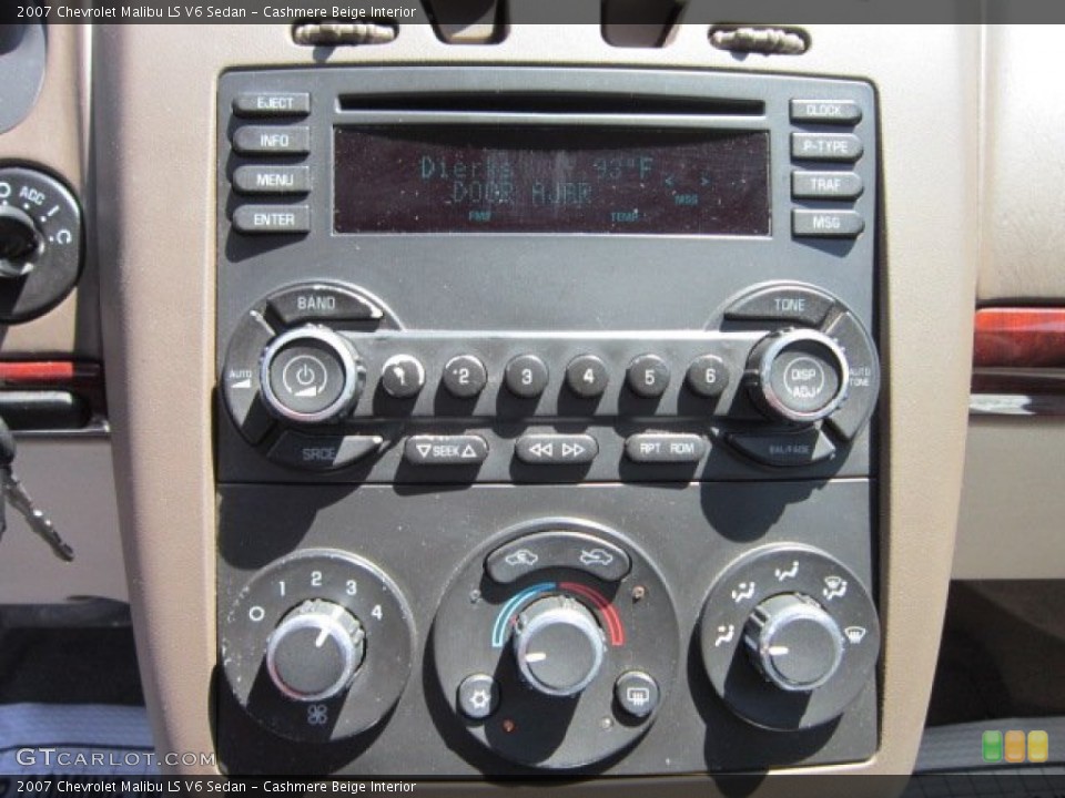 Cashmere Beige Interior Controls for the 2007 Chevrolet Malibu LS V6 Sedan #51574430