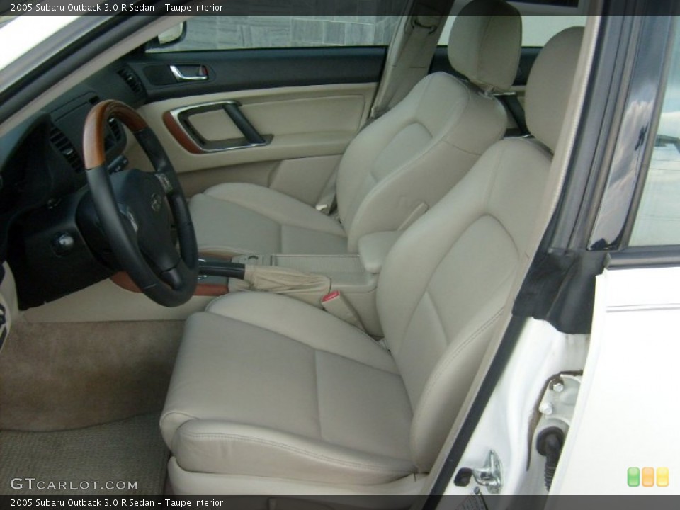 Taupe Interior Photo for the 2005 Subaru Outback 3.0 R Sedan #51575206