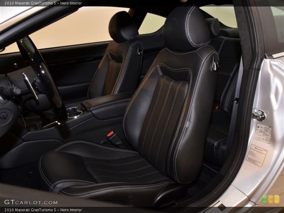 Nero Interior Photo for the 2010 Maserati GranTurismo S #51576622