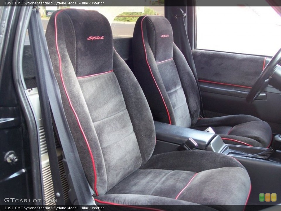 Black Interior Photo for the 1991 GMC Syclone  #51580915