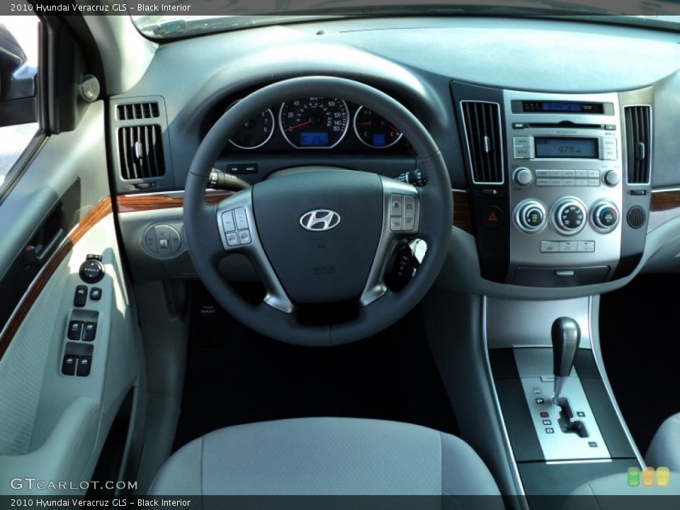 Black Interior Dashboard for the 2010 Hyundai Veracruz GLS #51584185
