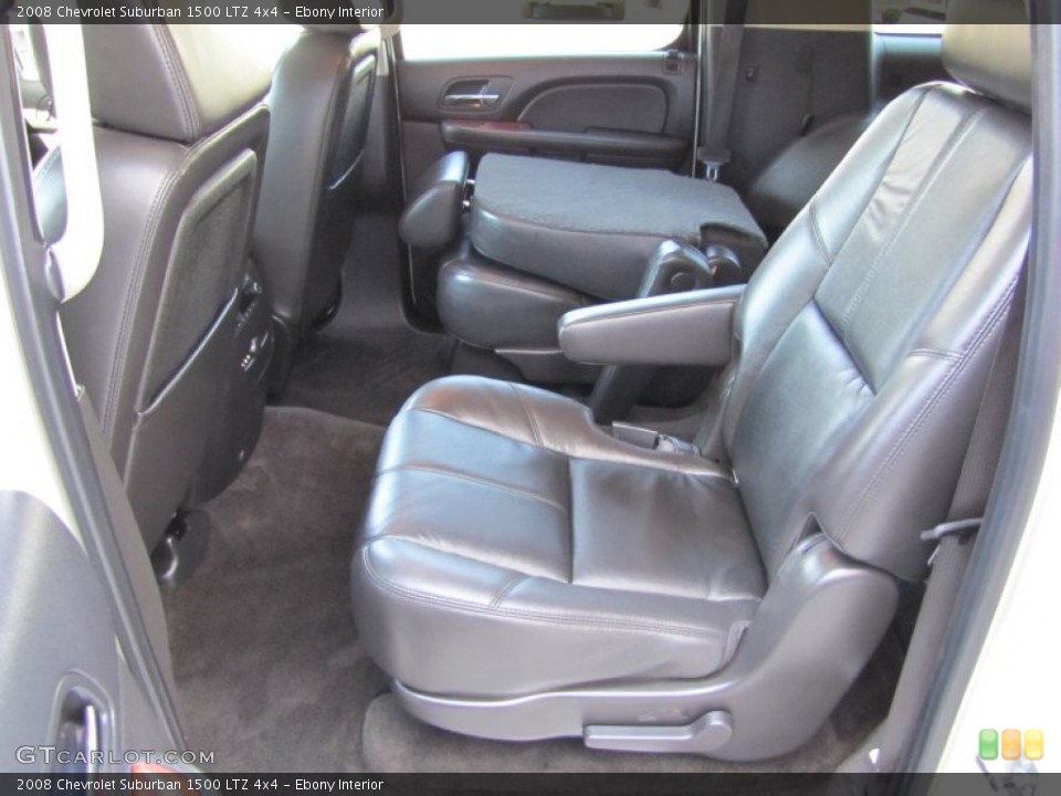 Ebony Interior Photo for the 2008 Chevrolet Suburban 1500 LTZ 4x4 #51586204