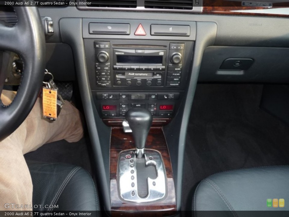 Onyx Interior Controls for the 2000 Audi A6 2.7T quattro Sedan #51586339