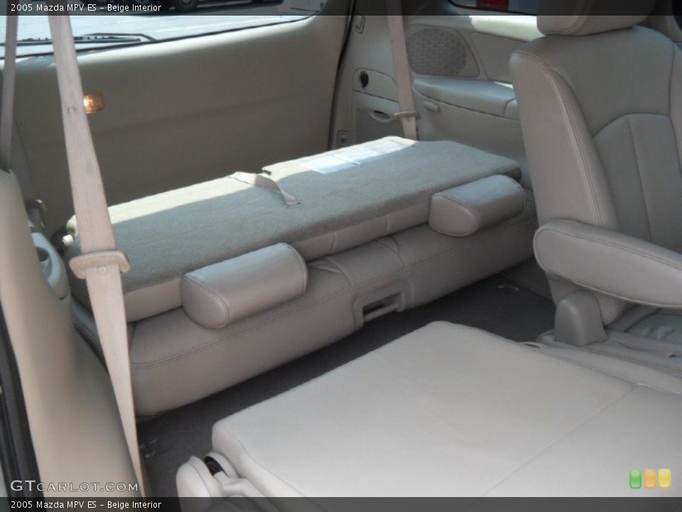 Beige Interior Photo for the 2005 Mazda MPV ES #51588394