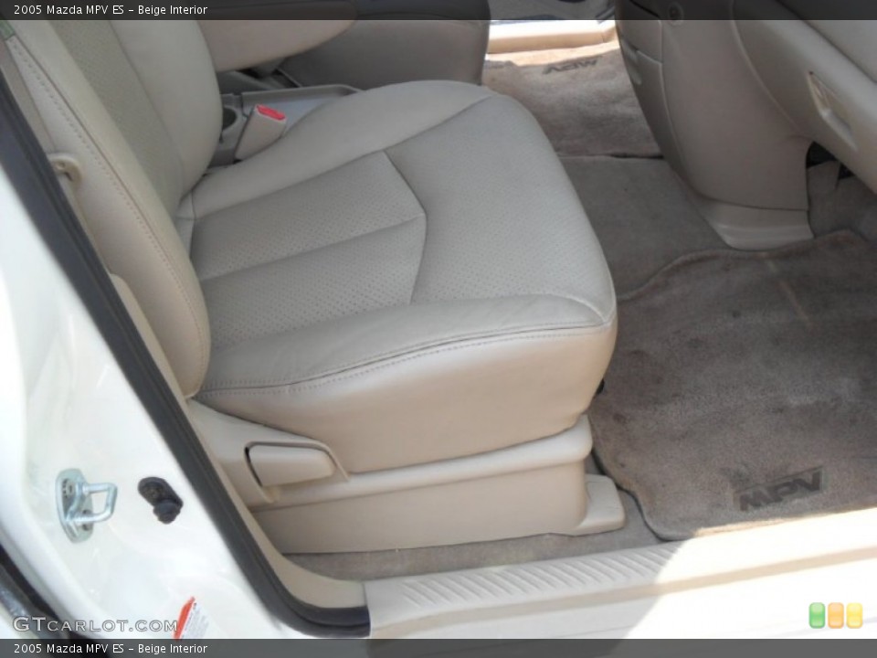 Beige Interior Photo for the 2005 Mazda MPV ES #51588406