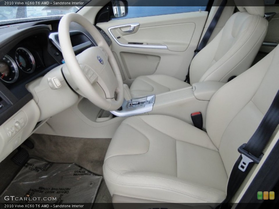 Sandstone Interior Photo for the 2010 Volvo XC60 T6 AWD #51592174