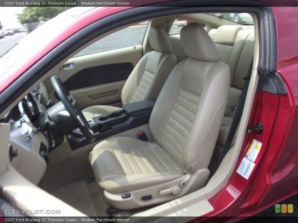 Medium Parchment Interior Photo for the 2007 Ford Mustang GT Premium Coupe #51594895