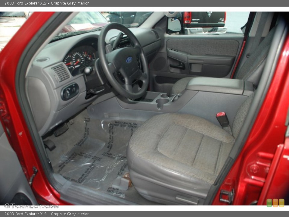 Graphite Grey Interior Photo for the 2003 Ford Explorer XLS #51597928