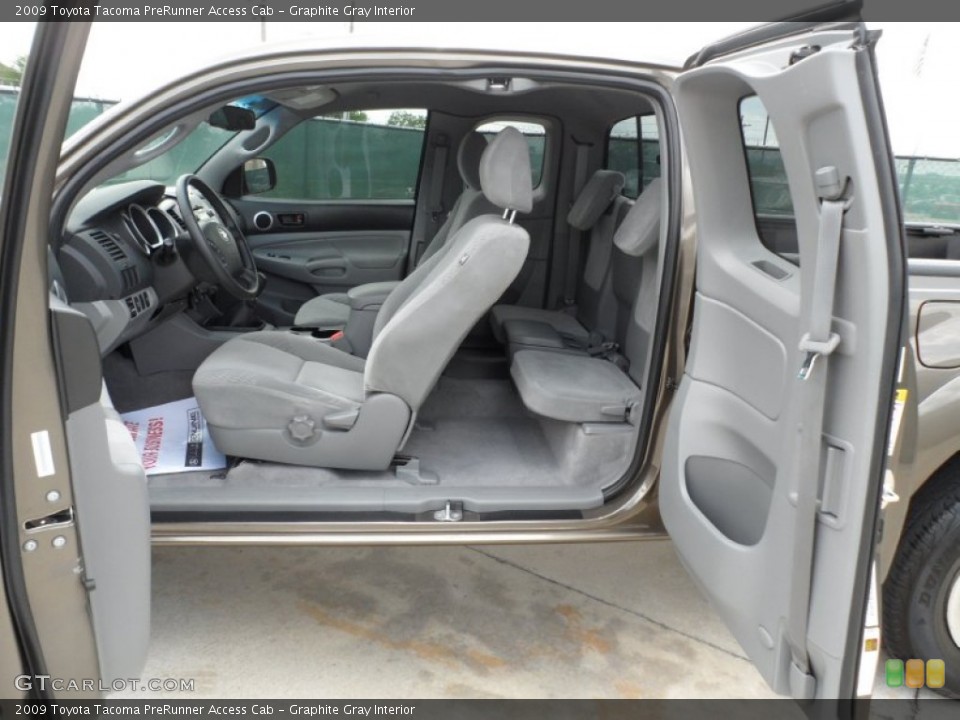Graphite Gray Interior Photo for the 2009 Toyota Tacoma PreRunner Access Cab #51599554