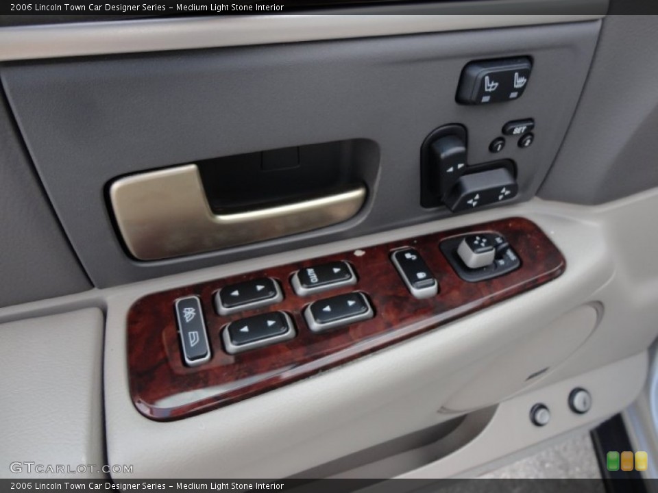Medium Light Stone Interior Controls for the 2006 Lincoln Town Car Designer Series #51601429