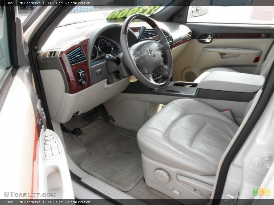 Light Neutral Interior Photo for the 2005 Buick Rendezvous CXL #51603070