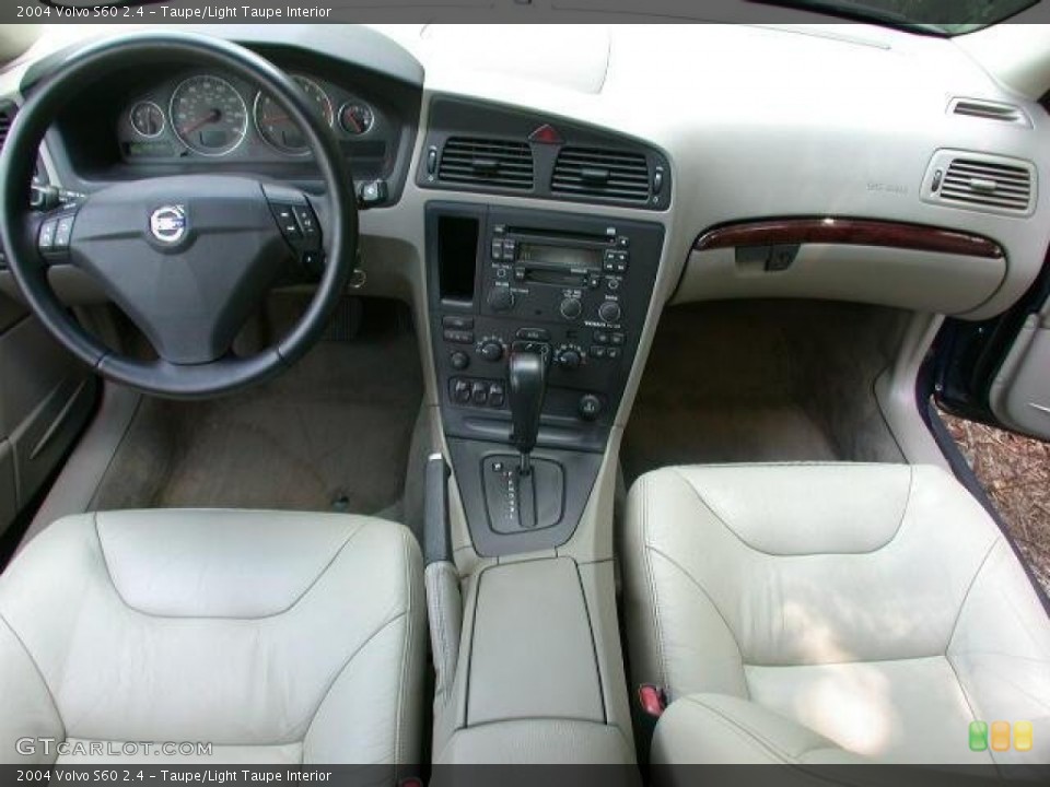 Taupe/Light Taupe Interior Photo for the 2004 Volvo S60 2.4 #51603649