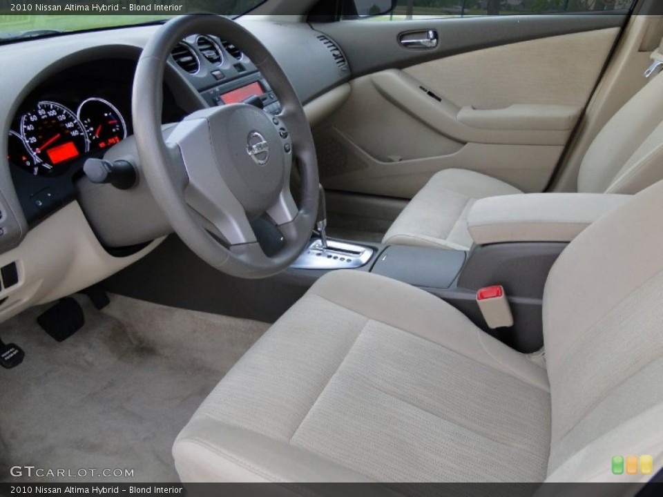Blond Interior Photo for the 2010 Nissan Altima Hybrid #51604636