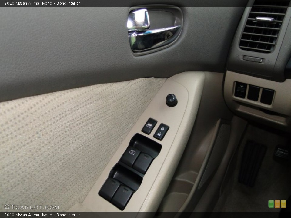 Blond Interior Controls for the 2010 Nissan Altima Hybrid #51604678