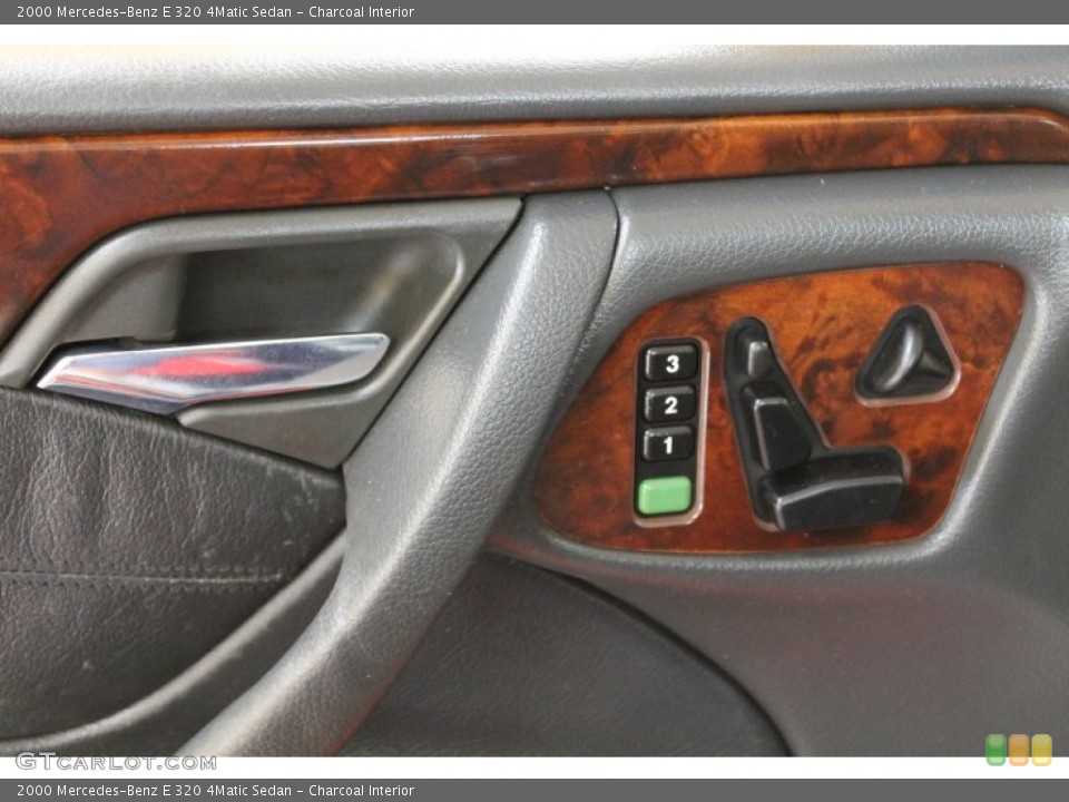 Charcoal Interior Controls for the 2000 Mercedes-Benz E 320 4Matic Sedan #51605389