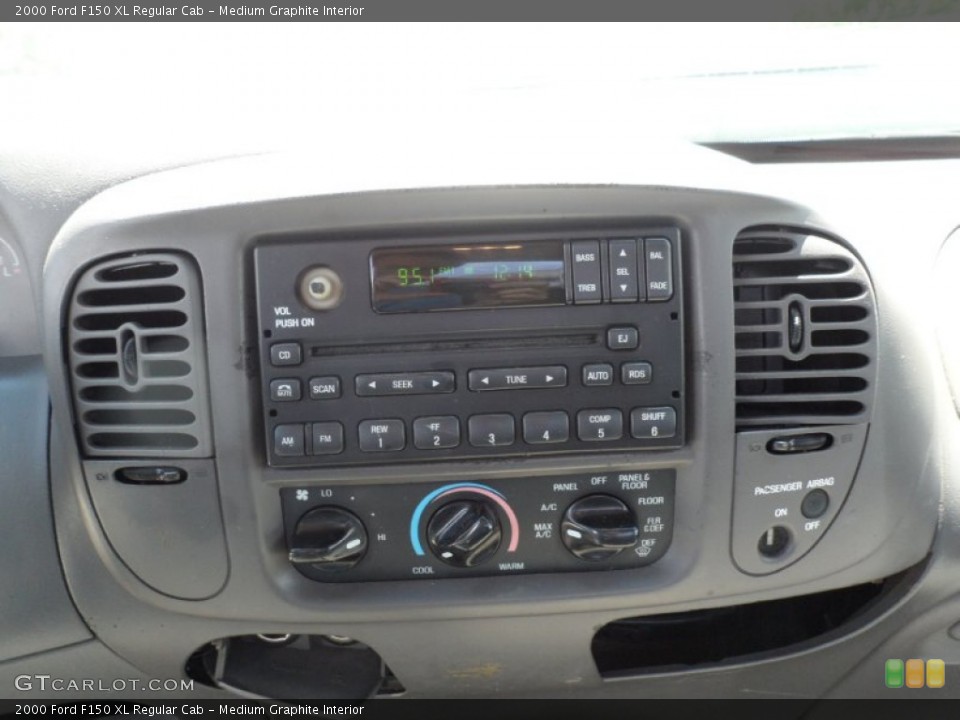 Medium Graphite Interior Controls for the 2000 Ford F150 XL Regular Cab #51610066