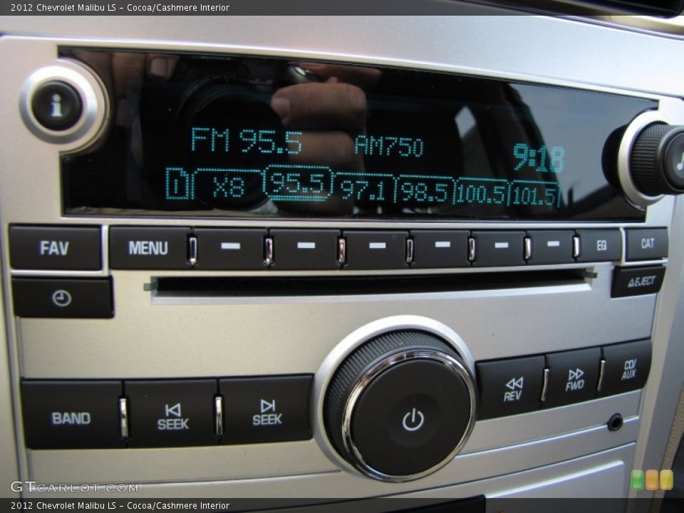 Cocoa/Cashmere Interior Controls for the 2012 Chevrolet Malibu LS #51612409
