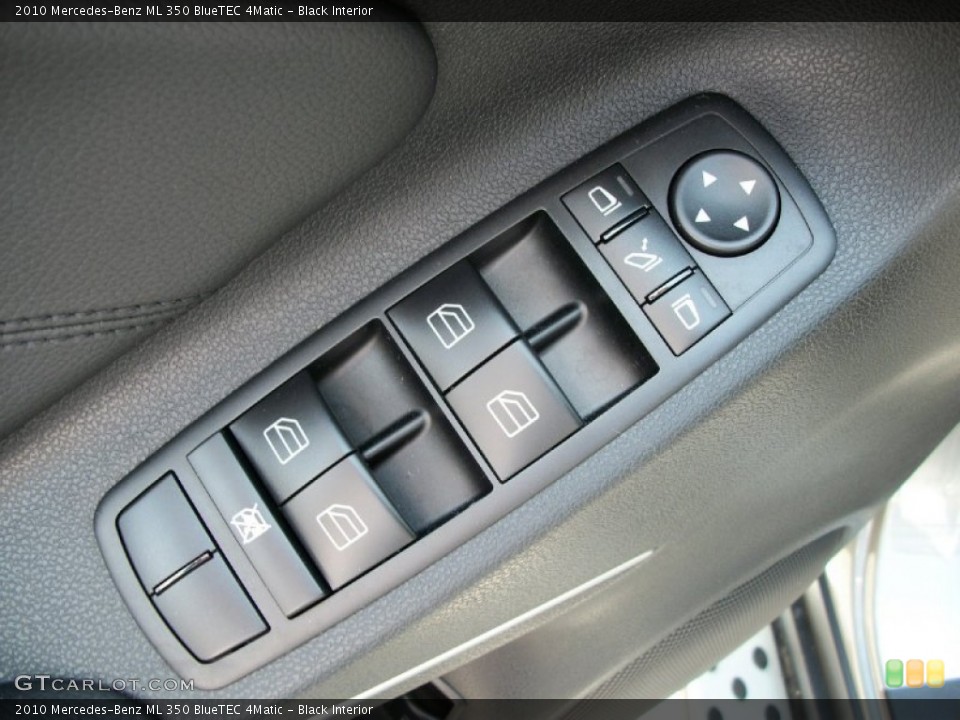 Black Interior Controls for the 2010 Mercedes-Benz ML 350 BlueTEC 4Matic #51622423