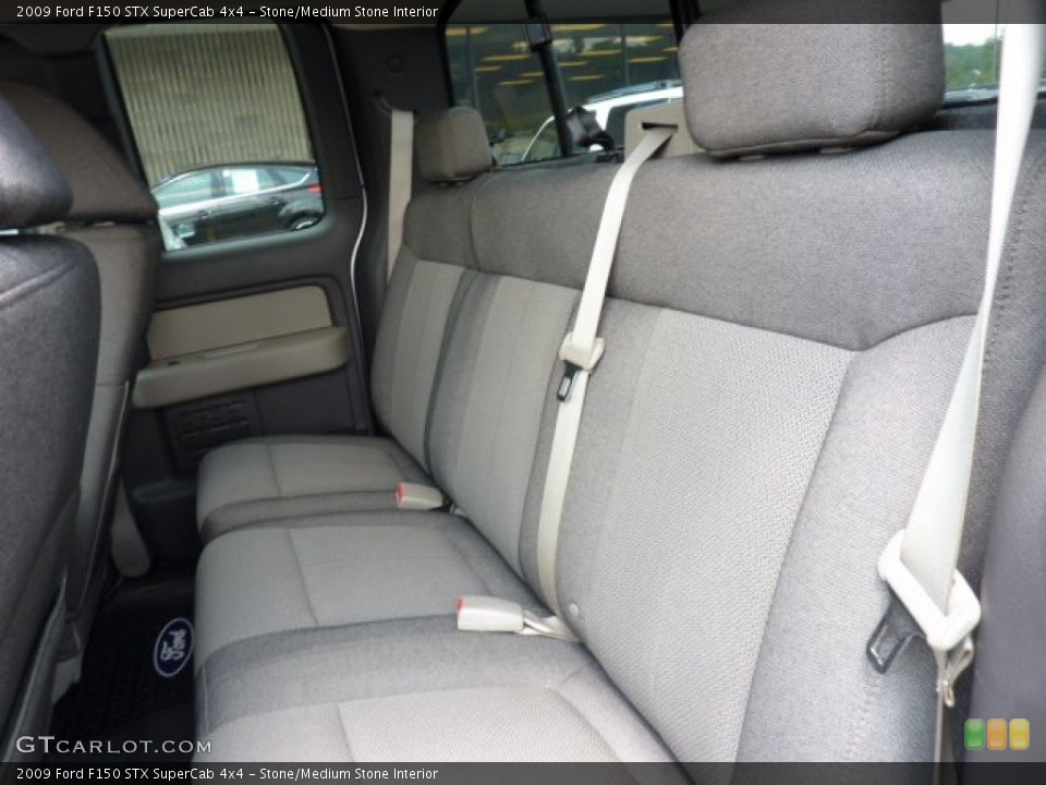 Stone/Medium Stone Interior Photo for the 2009 Ford F150 STX SuperCab 4x4 #51638260