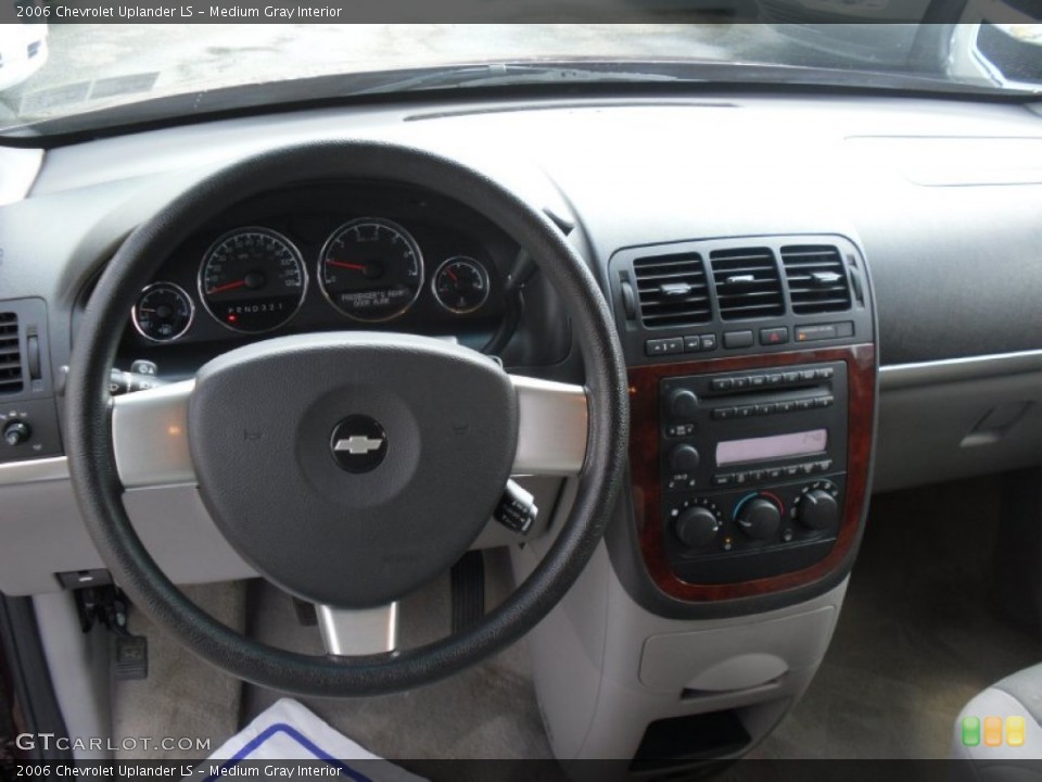 Medium Gray Interior Dashboard for the 2006 Chevrolet Uplander LS #51640549