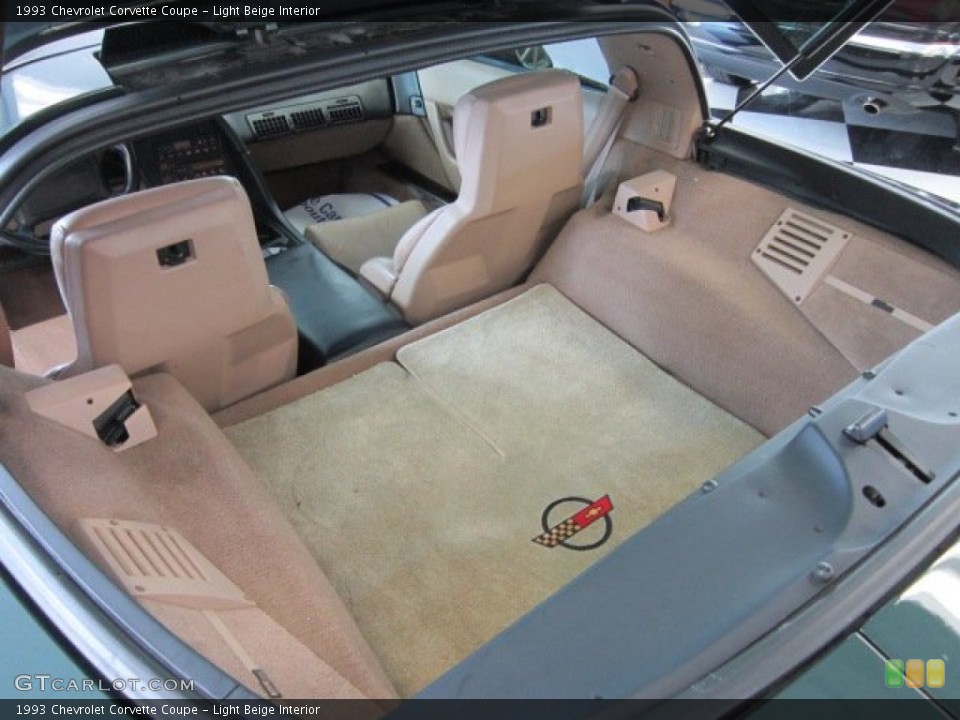 Light Beige Interior Trunk for the 1993 Chevrolet Corvette Coupe #51643105