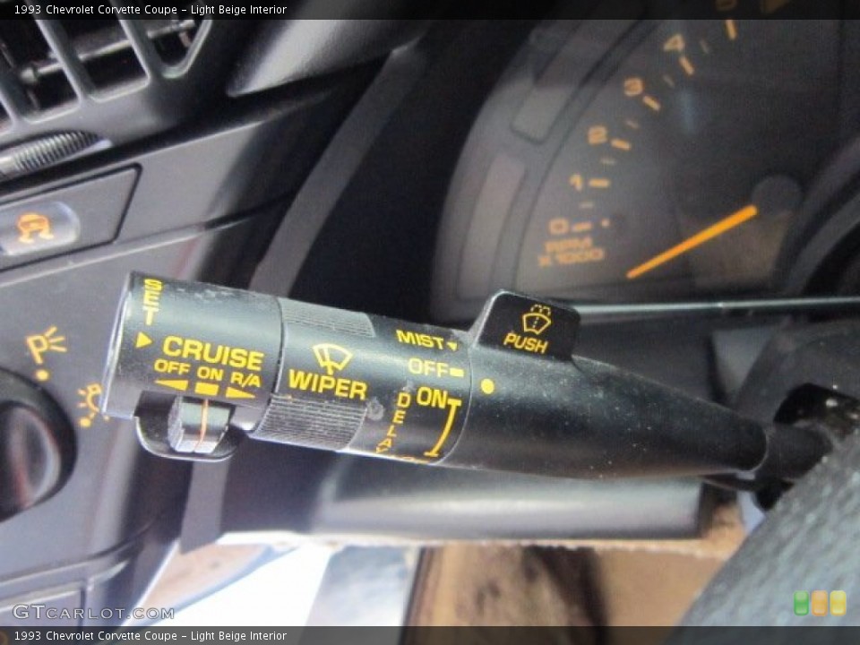 Light Beige Interior Controls for the 1993 Chevrolet Corvette Coupe #51643195