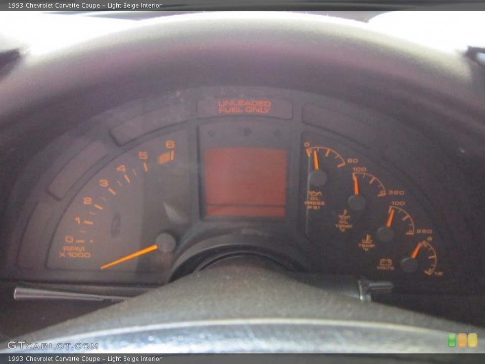 Light Beige Interior Gauges for the 1993 Chevrolet Corvette Coupe #51643204