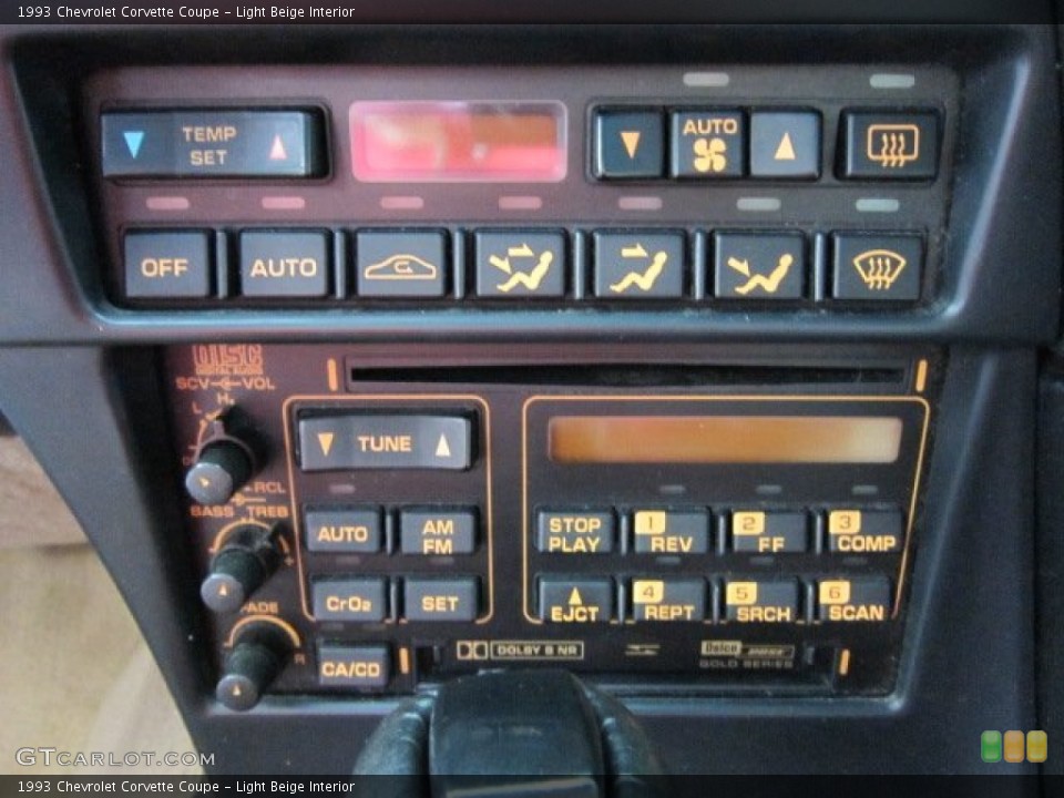 Light Beige Interior Controls for the 1993 Chevrolet Corvette Coupe #51643243