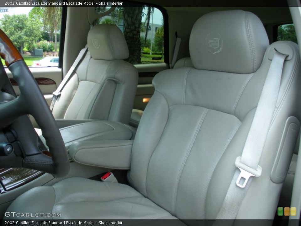 Shale Interior Photo for the 2002 Cadillac Escalade  #51647896