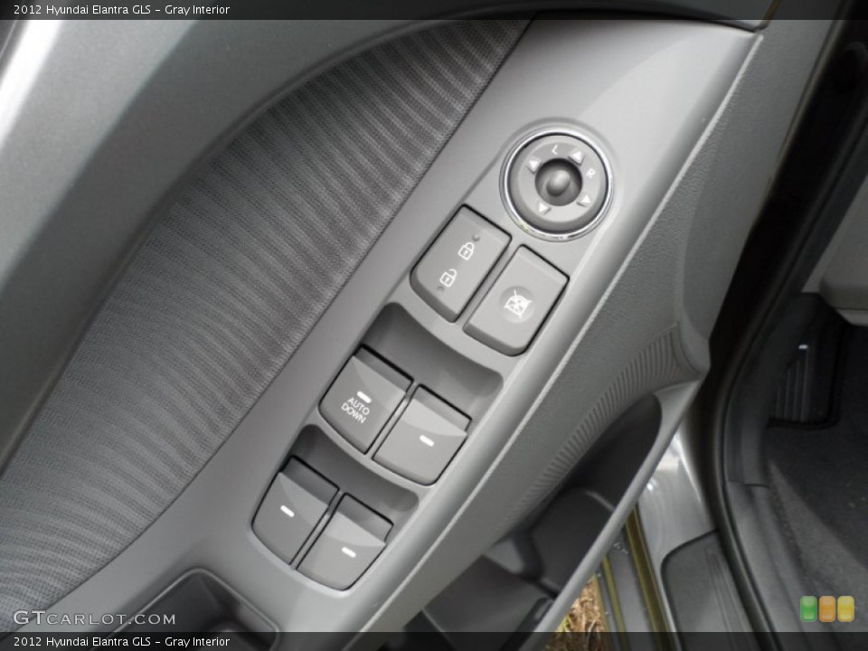 Gray Interior Controls for the 2012 Hyundai Elantra GLS #51649393