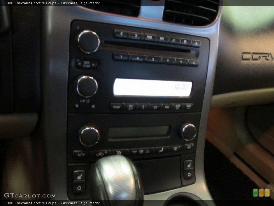 Cashmere Beige Interior Controls for the 2006 Chevrolet Corvette Coupe #51650287