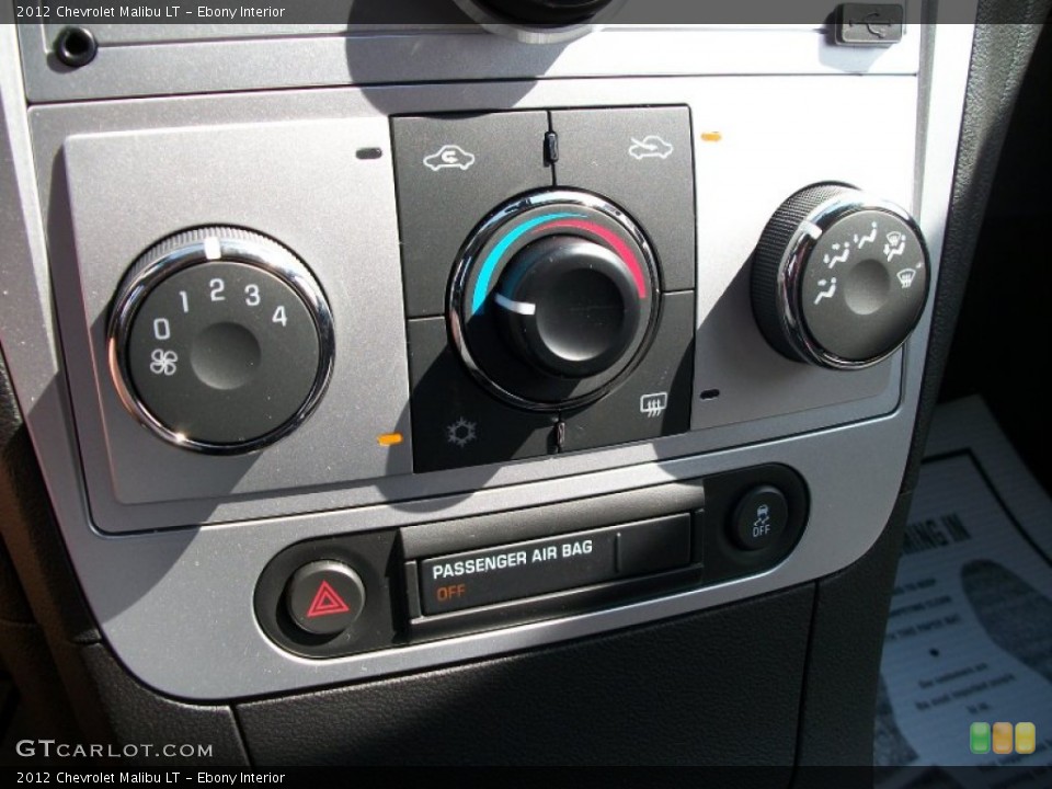 Ebony Interior Controls for the 2012 Chevrolet Malibu LT #51654610