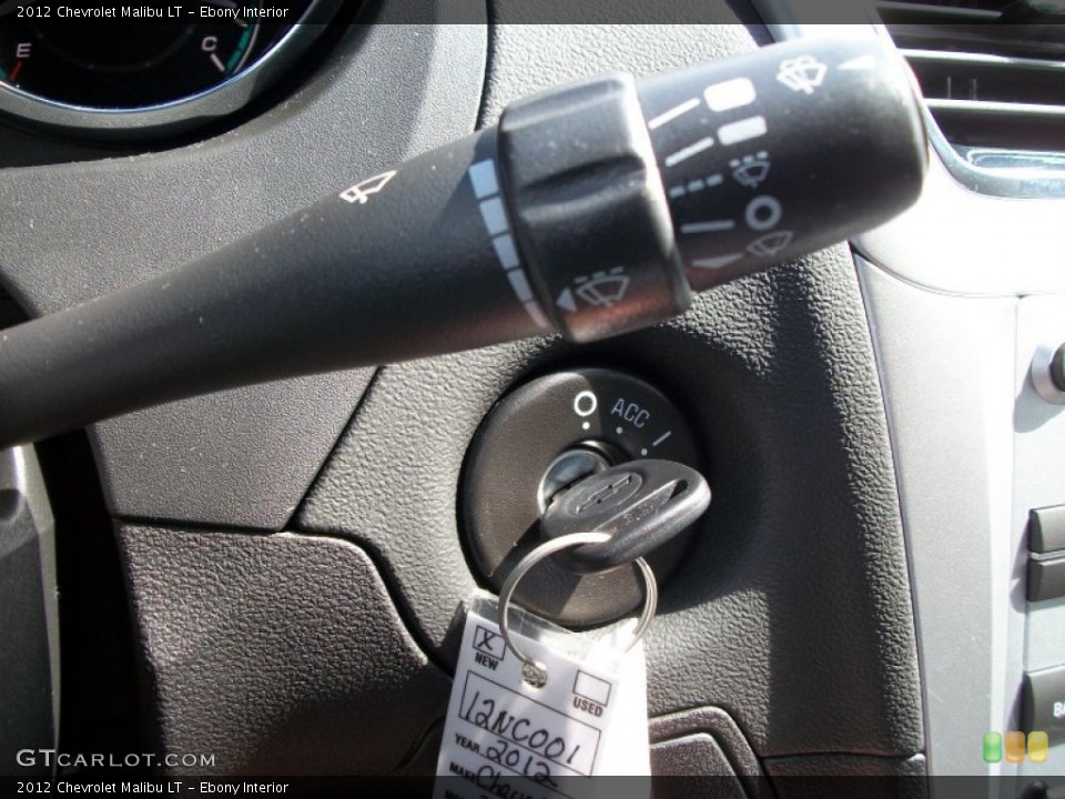 Ebony Interior Controls for the 2012 Chevrolet Malibu LT #51654709