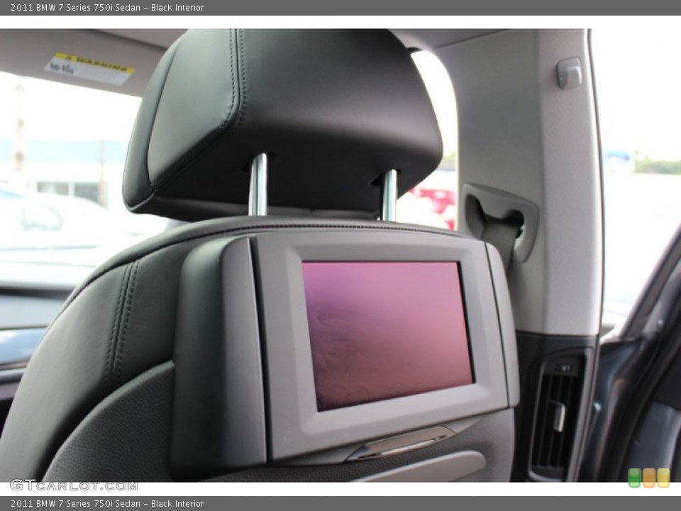Black Interior Controls for the 2011 BMW 7 Series 750i Sedan #51657991