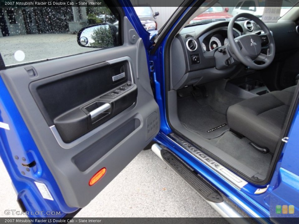 Slate Interior Door Panel for the 2007 Mitsubishi Raider LS Double Cab #51661372