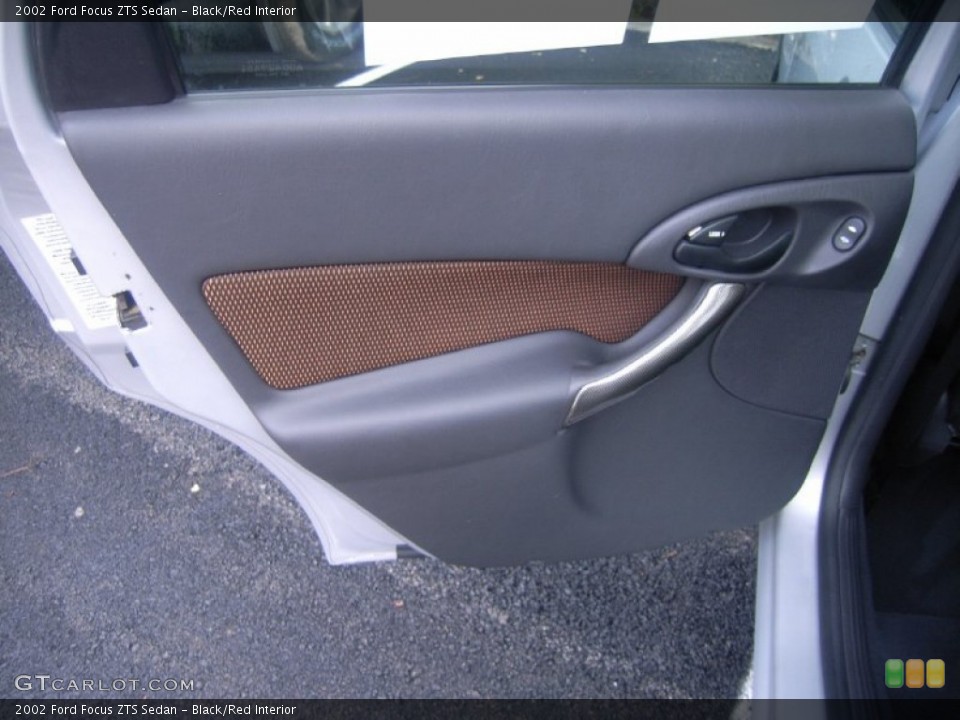 Black/Red Interior Door Panel for the 2002 Ford Focus ZTS Sedan #51663658