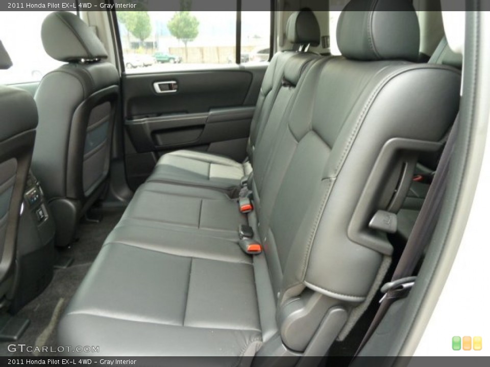 Gray Interior Photo for the 2011 Honda Pilot EX-L 4WD #51668764