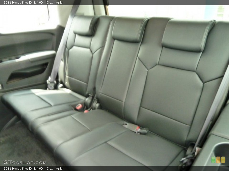 Gray Interior Photo for the 2011 Honda Pilot EX-L 4WD #51668767