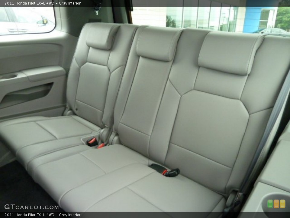 Gray Interior Photo for the 2011 Honda Pilot EX-L 4WD #51669061