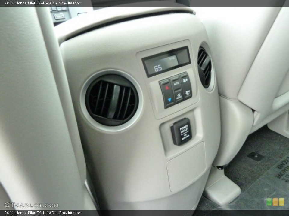 Gray Interior Controls for the 2011 Honda Pilot EX-L 4WD #51669067