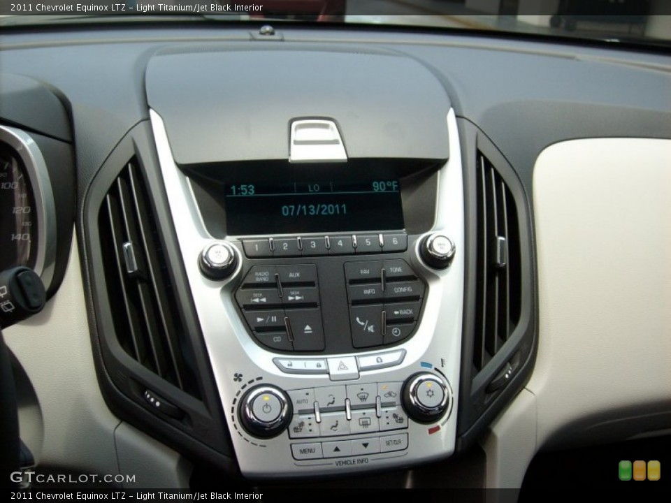 Light Titanium/Jet Black Interior Controls for the 2011 Chevrolet Equinox LTZ #51674976
