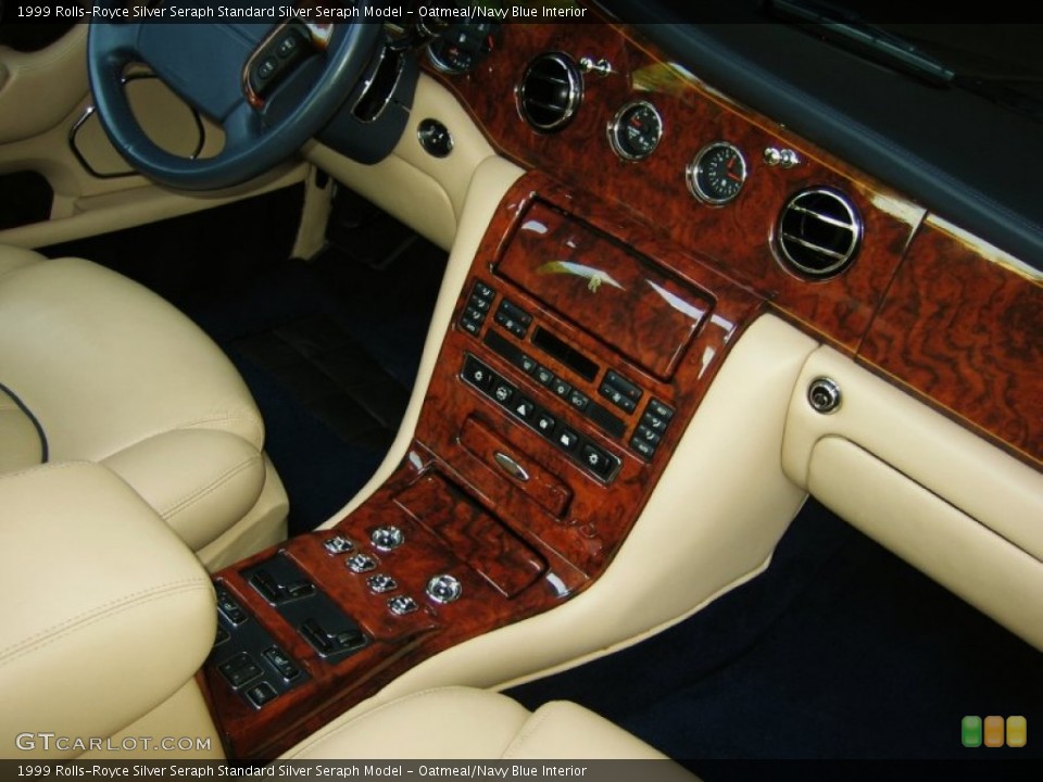 Oatmeal/Navy Blue Interior Controls for the 1999 Rolls-Royce Silver Seraph  #51675555