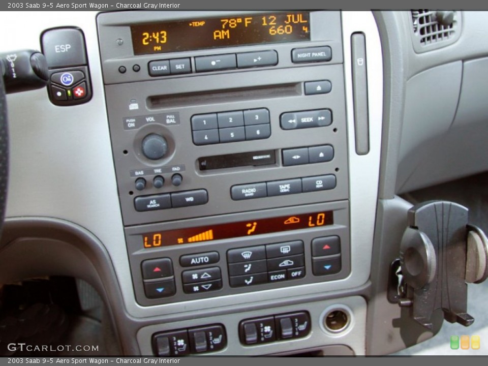 Charcoal Gray Interior Controls for the 2003 Saab 9-5 Aero Sport Wagon #51677817
