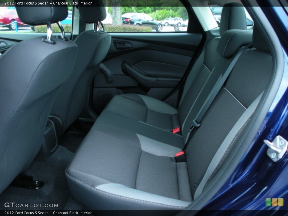 Charcoal Black Interior Photo for the 2012 Ford Focus S Sedan #51686391