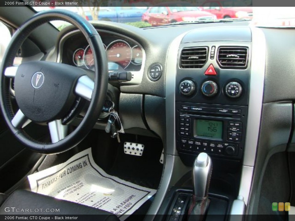 Black Interior Dashboard for the 2006 Pontiac GTO Coupe #51701083