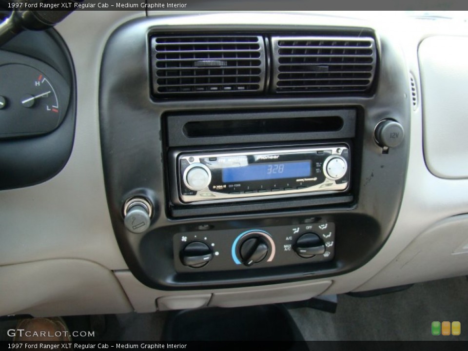 Medium Graphite Interior Controls for the 1997 Ford Ranger XLT Regular Cab #51710782