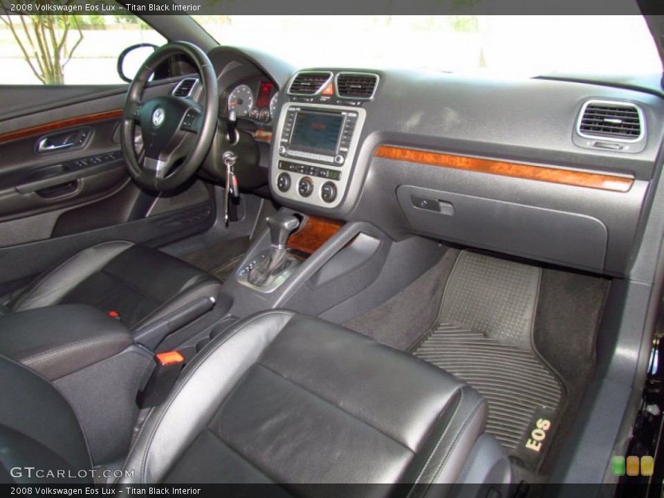 Titan Black Interior Photo for the 2008 Volkswagen Eos Lux #51717154