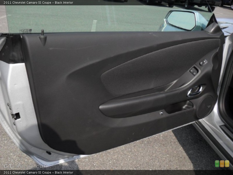 Black Interior Door Panel for the 2011 Chevrolet Camaro SS Coupe #51721366