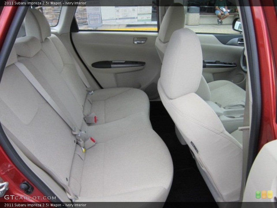 Ivory Interior Photo for the 2011 Subaru Impreza 2.5i Wagon #51722542